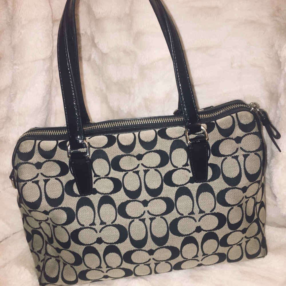 Coach Purse - Picture 6 of 7